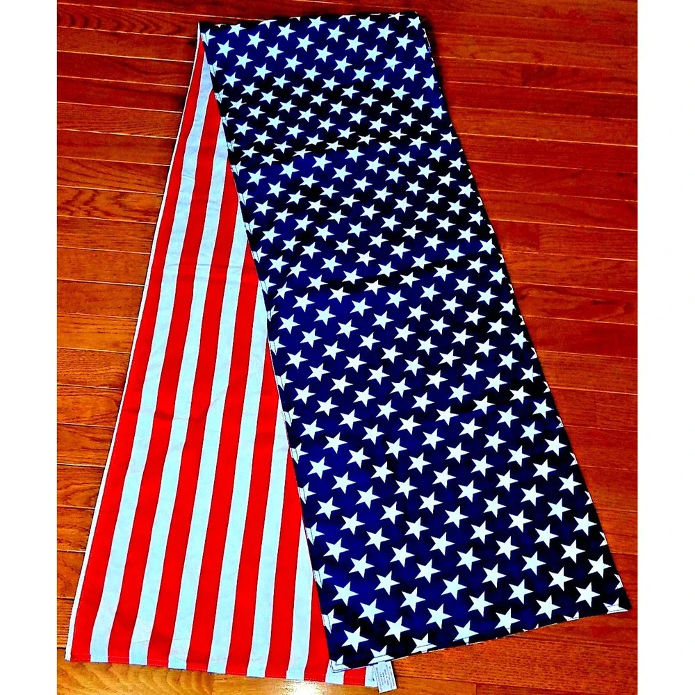 Williams Sonoma Stars & Stripes Reversible Table Runner 15x86 Patriotic American